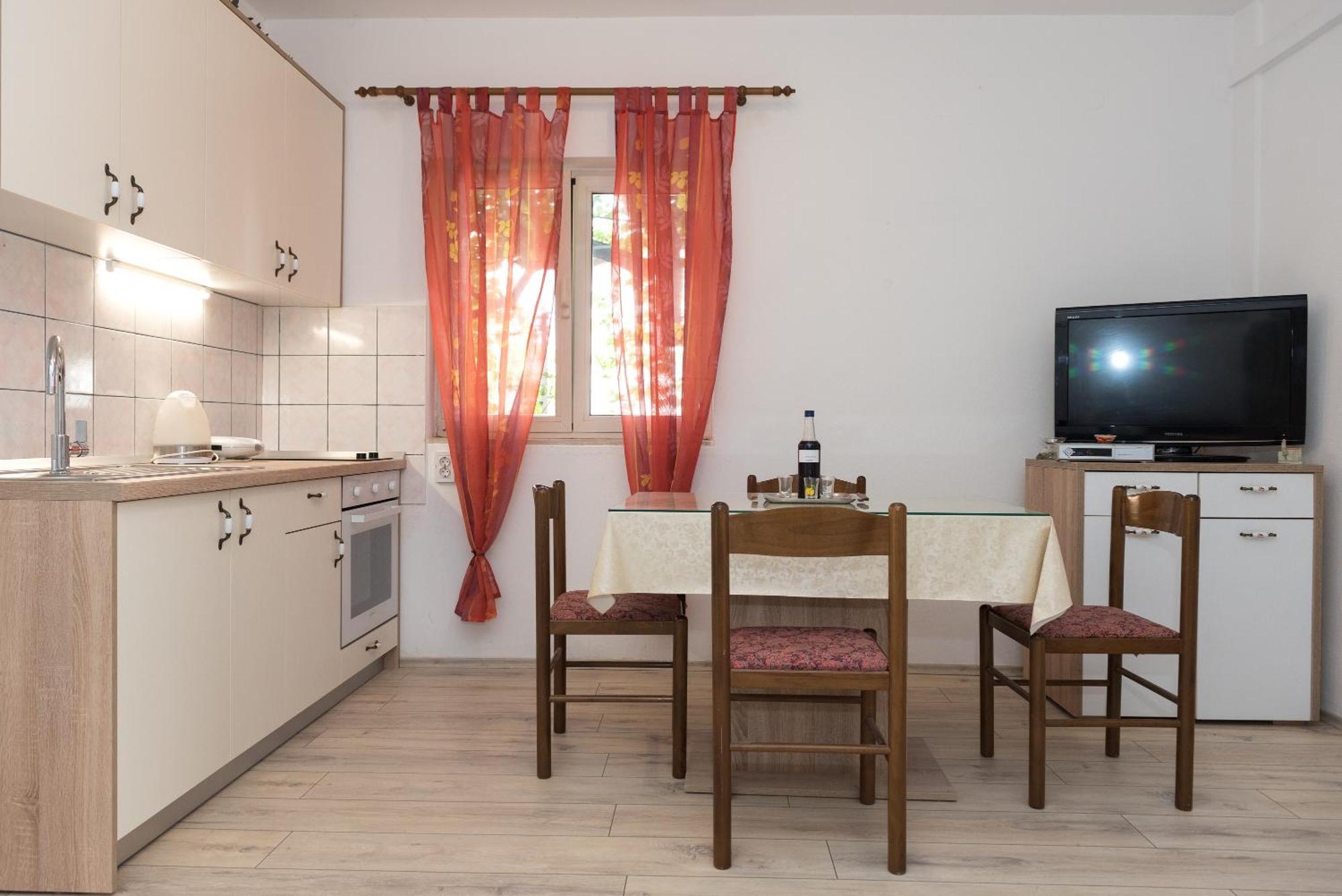 Apartments Vodice Olga Matic Luaran gambar