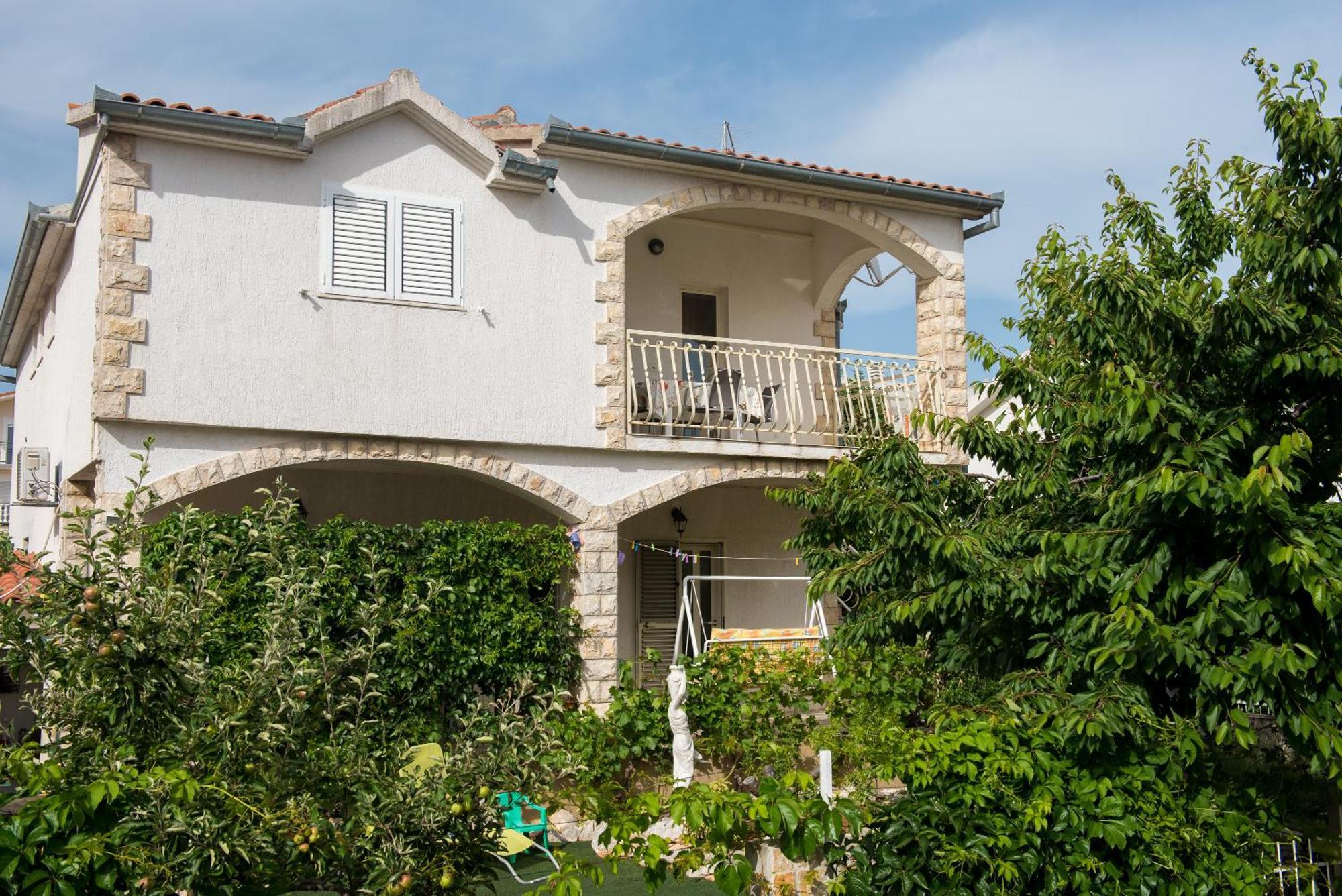 Apartments Vodice Olga Matic Luaran gambar