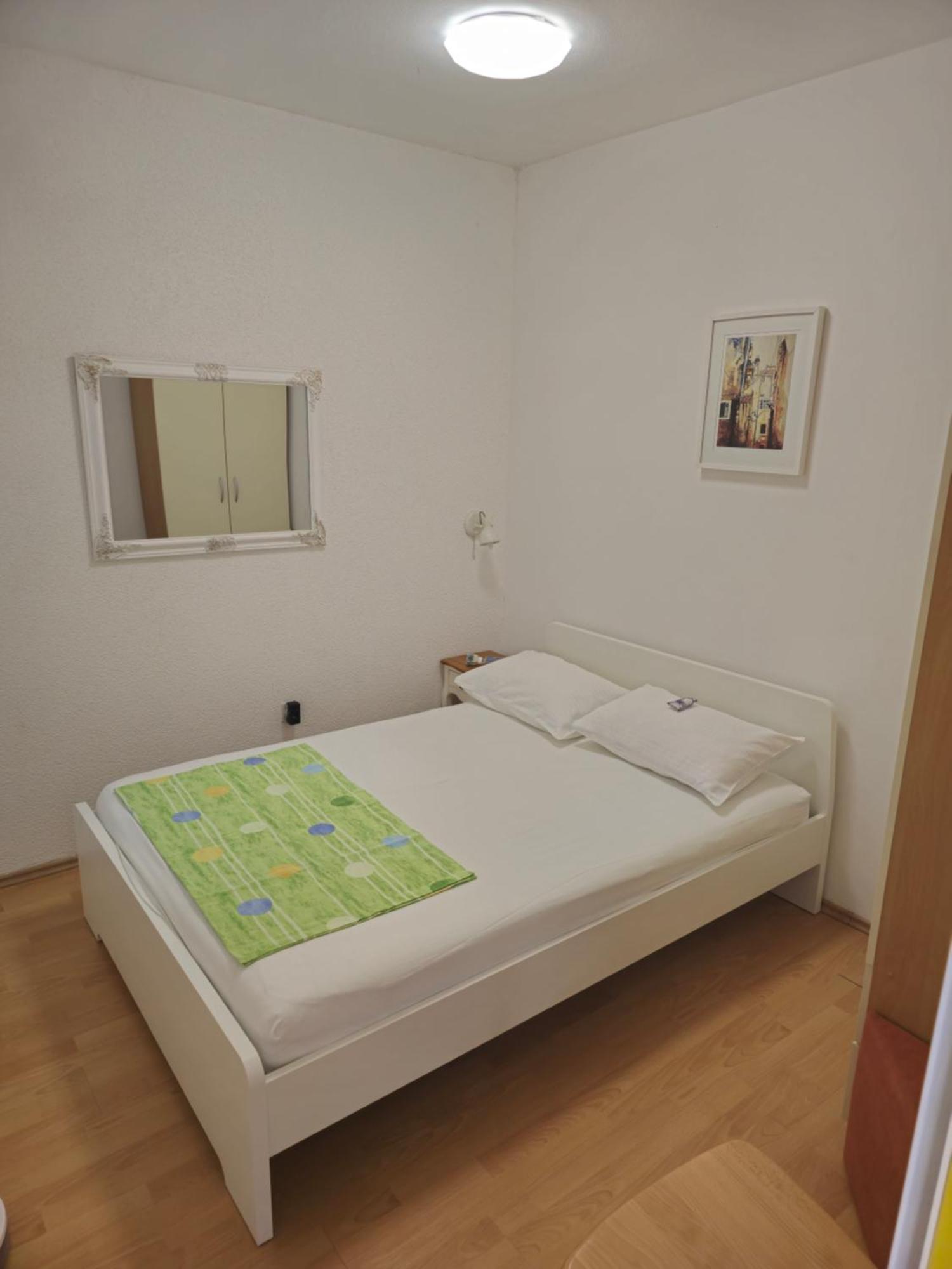 Apartments Vodice Olga Matic Luaran gambar